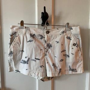Daughters of the Liberation size 12 short.